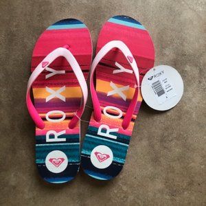 Roxy flip flops